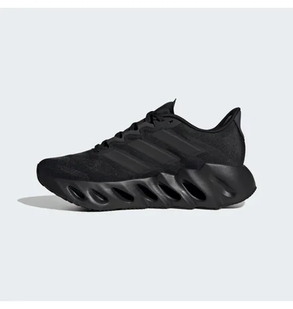 Кроссовки женские Adidas Switch Fwd Running Black ID1787