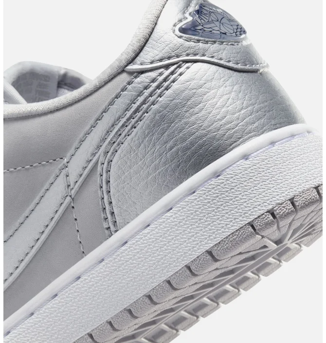 ᐉ Кросівки дитячі Air Jordan 1 Retro Low Og Silver Grade School