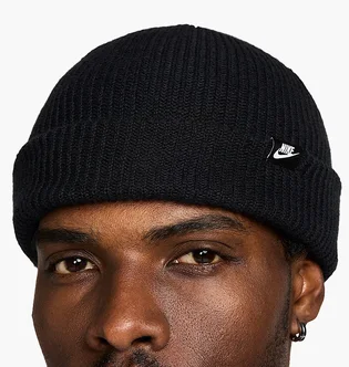 Шапка унисекс Nike Terra Beanie Sc Black HF0176-010
