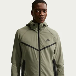 Куртка мужская Nike Tech Dri-Fit Woven Full-Zip Windrunner Olive IU6965-328