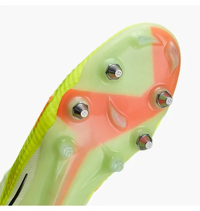 Бутсы унисекс Nike Phantom 6 Low Elite Sg-Pro Green HV8988-800
