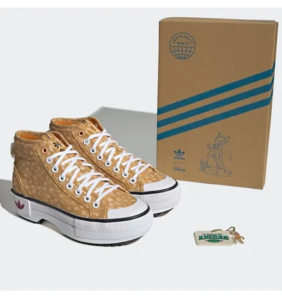 Кроссовки женские Adidas Х Disney Nizza Trek Bambi Beige GZ1654