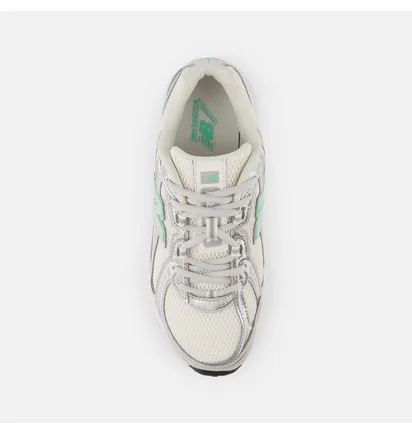 Кроссовки унисекс New Balance 740 White G7402H8