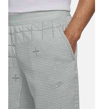 Штани чоловічі Nike Mens Engineered Fleece Pants Grey Dm5550-034