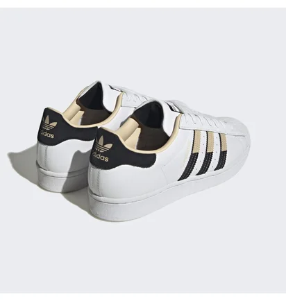 Кросівки чоловічі Adidas Superstar Shoes White HQ2166