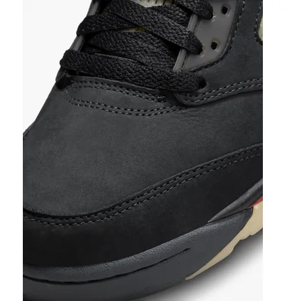 Кроссовки женские Air Jordan Air 5 Retro Gore Tex Off Noir Black Dr0092-001