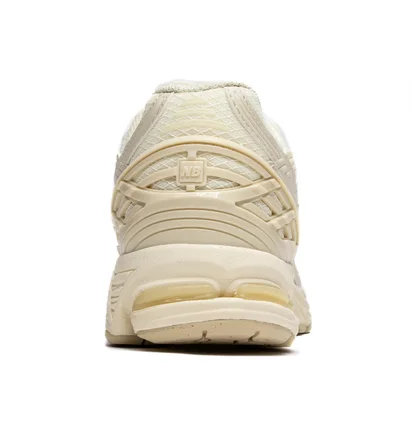 Кроссовки унисекс New Balance 1906 Beige M1906NK