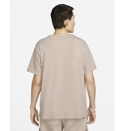 Футболка женская Nike Nsw Essntl Tee Bf Lbr Beige Dn5697-242