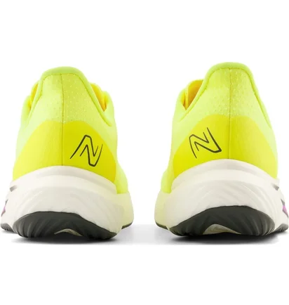 Кроссовки мужские New Balance Fuelcell Rebel V3 Yellow MFCXCP3