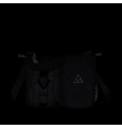 Сумка унісекс Nike Acg Daymax Crossbody Bag Black HJ8180-010