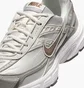 Кросівки жіночі Nike Initiator Phantom White IB4339-001