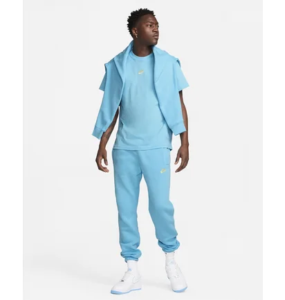 Футболка чоловіча Nike Sportswear Light Blue FJ0560-407