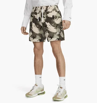 Шорти чоловічі Nike Shorts Club Woven Flow Shorts Olive DX0737-386