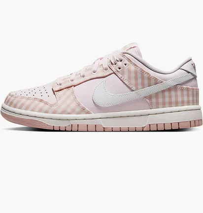 Кроссовки женские Nike Dunk Low Ewt W Pink FB9881-600