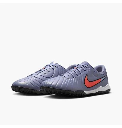 Сороконожки унисекс Nike Tiempo Legend 10 Academy Grey DV4342-402