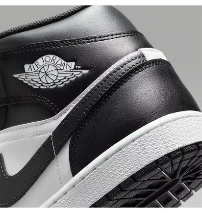 Кроссовки мужские Air jordan 1 Mid MenS Shoes Black/White DQ8426-010