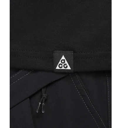 Футболка мужская Nike T-Shirt Acg Black FJ2137-010