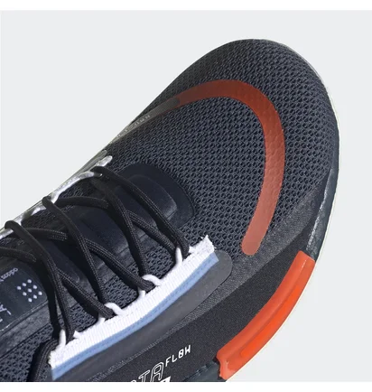Кросівки чоловічі Adidas Nmd_R1 Spectoo Shoes Black GZ9262