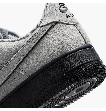 Кросівки чоловічі Nike Air Force 1 07 Lv 8 Grey HQ1966-001
