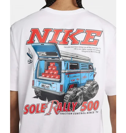 Футболка мужская Nike T-Shirt Sportswear White FQ3764-100