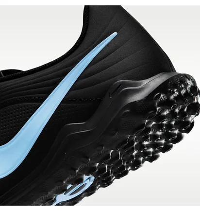 Кроссовки женские Nike Jr. Tiempo Maestro Club Big Kids Turf Low- Top Soccer Shoes Black IB5024-040