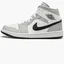 Кроссовки женские Air Jordan Wmns 1 Mid White/Grey BQ6472-015