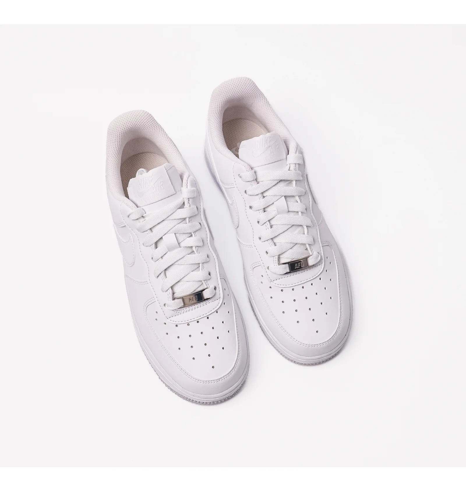 ᐉ Кросівки жіночі Nike Air Force 1 07 Next Nature White DC9486