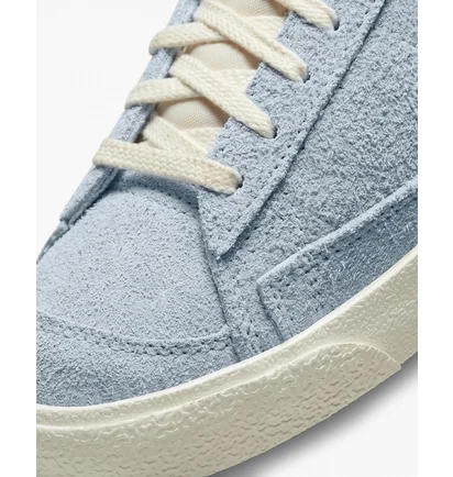 Кроссовки женские Nike Blazer Mid 77 Vintage Light Blue Dv7006-400