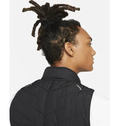 Жилетка чоловіча Nike Mens Synthetic-Fill Running Vest Black Dd5647-010