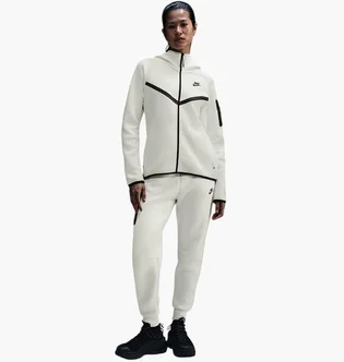 Спортивний костюм жіночий Nike Sportswear Tech Fleece Windrunner Beige HV6747-110__HV6779-110