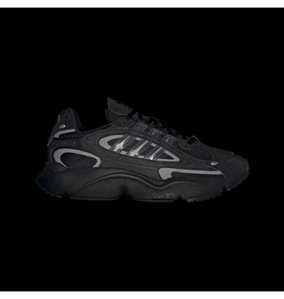 Кроссовки унисекс Adidas Ozmillen Shoes Black IF9601