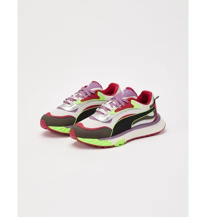 Кросівки жіночі Puma Wild Rider Unfold Multi 387129-01