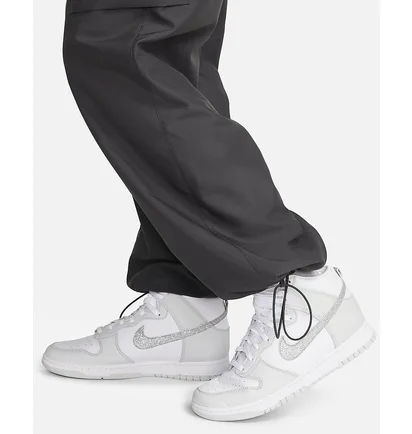 Штани жіночі Nike Sportswear Black FN5197-060