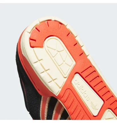 Кроссовки мужские Adidas Rivalry 86 Low Shoes Black/Orange IF6264