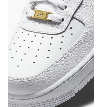 Кросівки чоловічі Nike Air Force 1 07 White DM2845-100