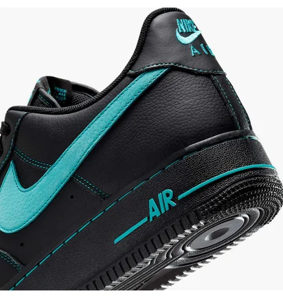Кросівки чоловічі Nike Air Force 1 Low Black HQ2037-002