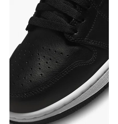 Кроссовки женские Air Jordan 1 Low Black Dv0990-001