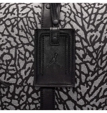 Сумка унисекс Air Jordan Icon Duffle Bag (40L) Grey LM0978-I00