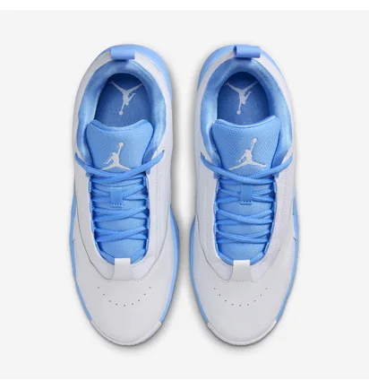 Кросівки жіночі Air Jordan Max Aura 6 White FQ7943-100