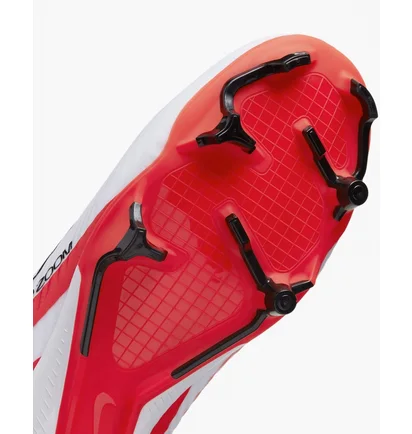 Бутси унісекс Nike Mercurial Vapor 15 Academy Multi-Ground Soccer Cleats White/Red DJ5631-600
