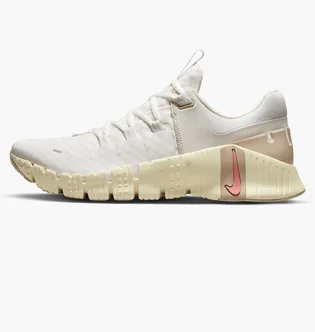 Кросівки жіночі Nike Free Metcon 5 White DV3950-100