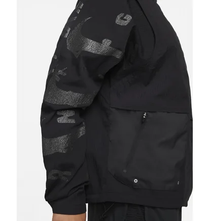 Куртка жіноча Nike Therma-Fit Run Division Black Dx0325-010