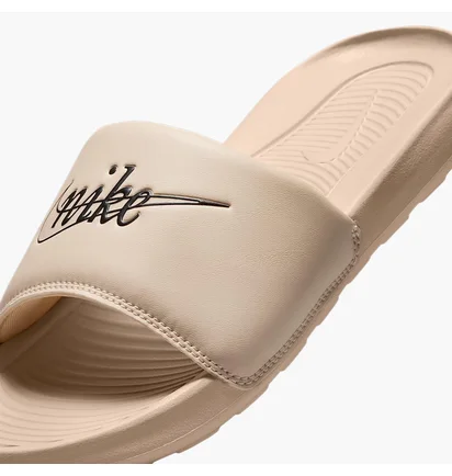 Тапочки женские Nike Victori One Beige HV5793-100