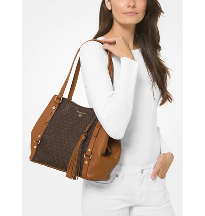 Сумка жіноча Michael Kors Carrie Large Logo Shoulder Bag Brown 30F0G1AE3B-BRN-ACORN-23615