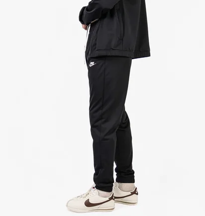 Спортивный костюм мужской Nike Poliestrowej Club Black FB7351-010