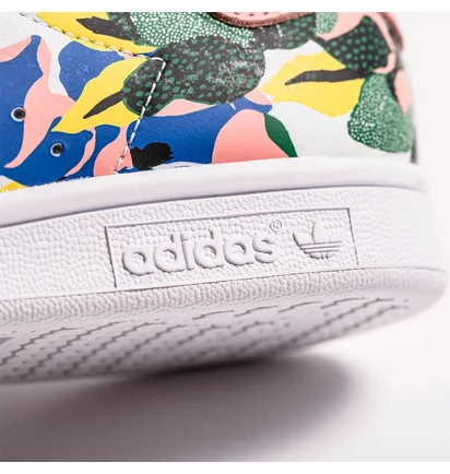 Кросівки жіночі Adidas Stan Smith Wmns Her Studio London FW2522