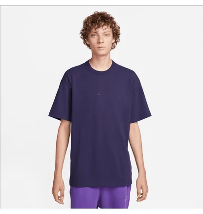 Футболка чоловіча Nike Sportswear Premium Essentials Violet DO7392-555