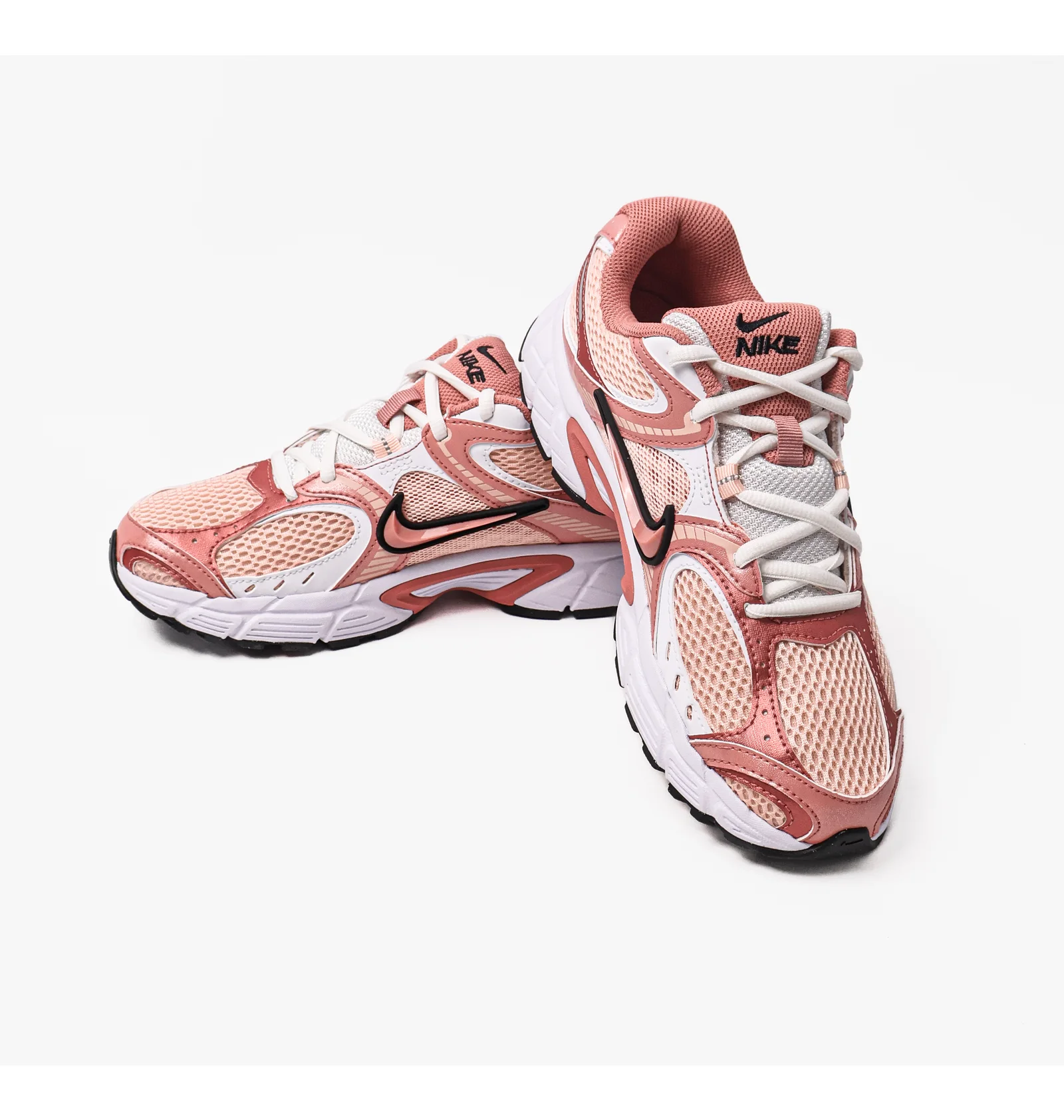 ᐉ Кросівки жіночі Nike V5 Rnr Peach IF2330-600 - придбати в