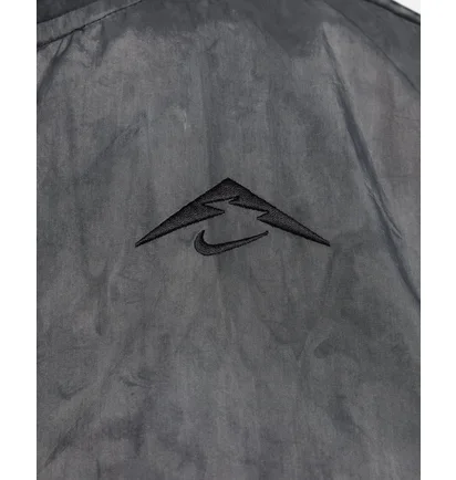 Куртка жіноча Nike Trail Grey FN6853-010