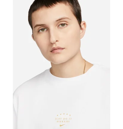 Футболка жіноча Nike W Nsw Tee Ss Bf Sisterhood White DX7940-100